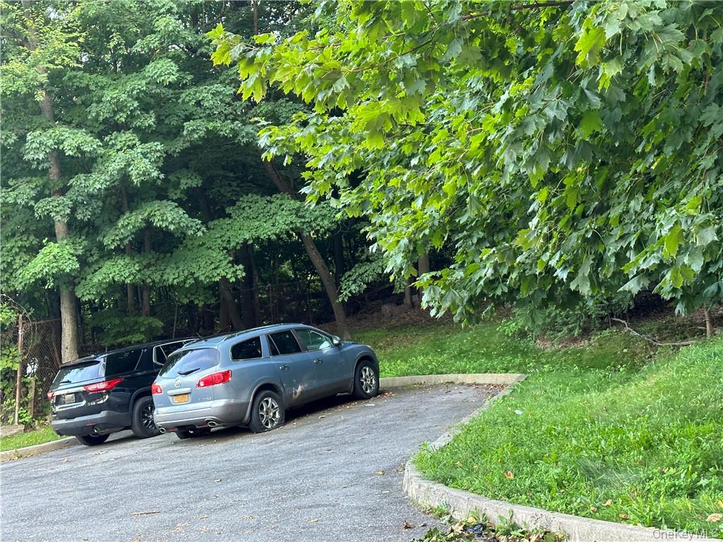 10-13-75 Dickinson Avenue, Yonkers, NY 10703