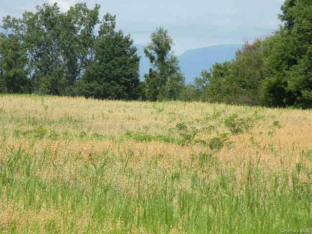 132 Lockwood Road, Hudson, NY 12534