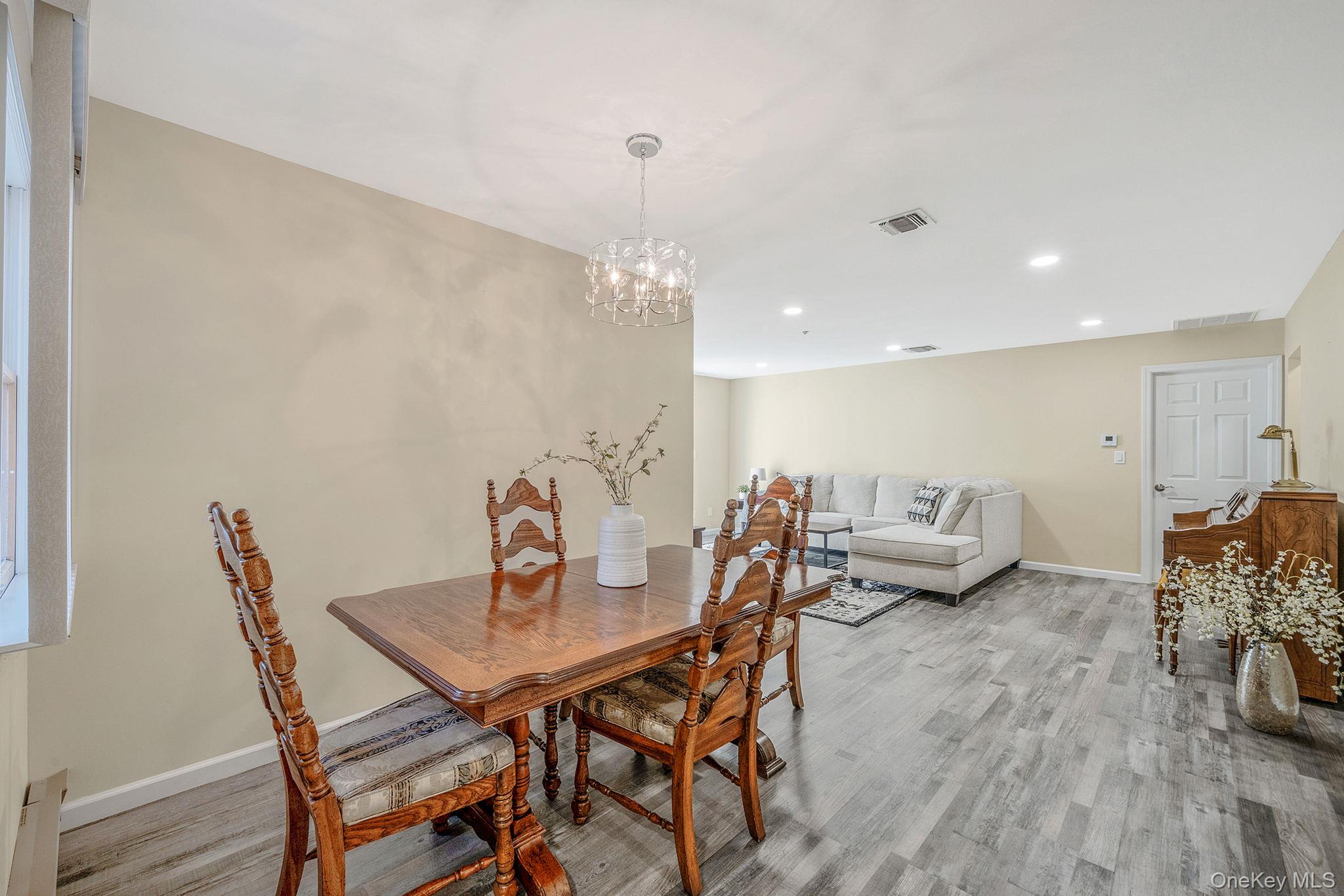 101 Flair Court E, Smithtown, NY 11780