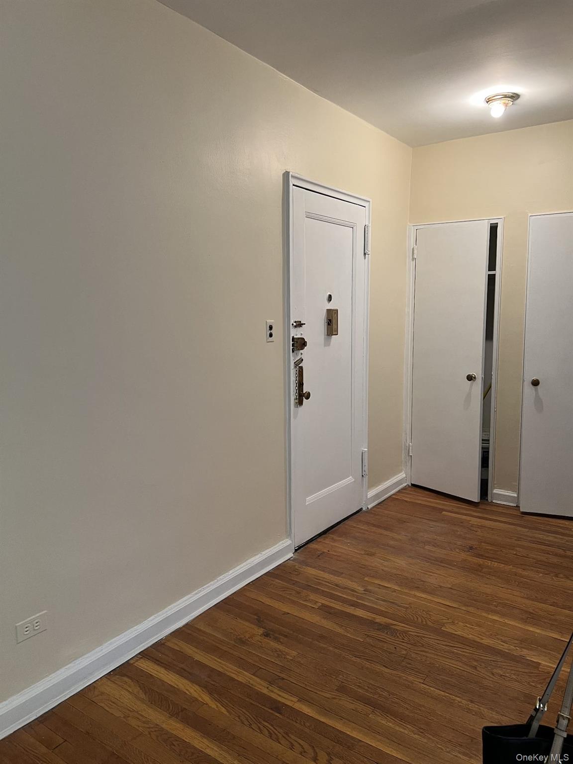 69-60 108th Street # 418, Forest Hills, NY 11375