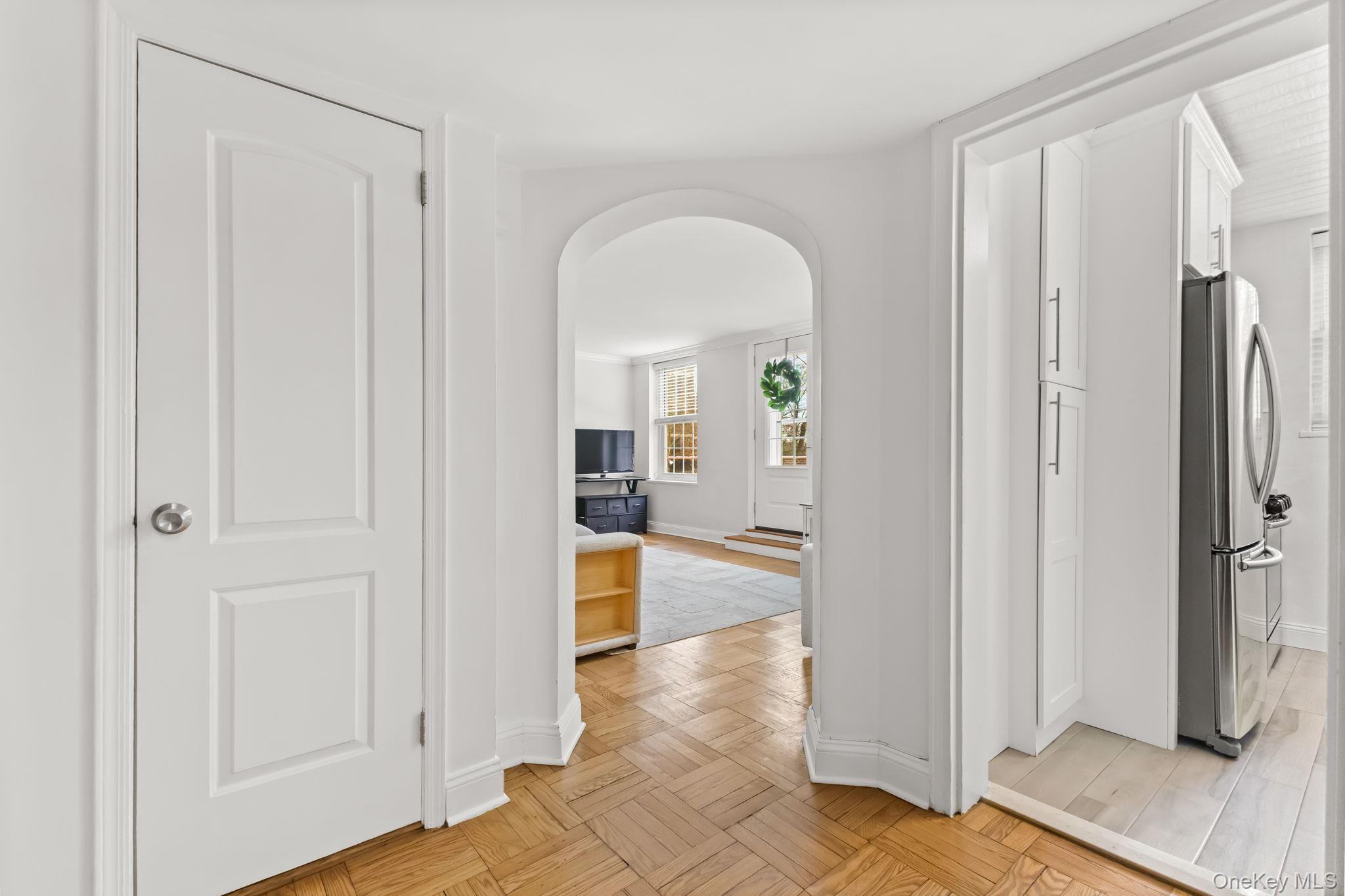 1350 Midland Avenue # 1O, Bronxville, NY 10708