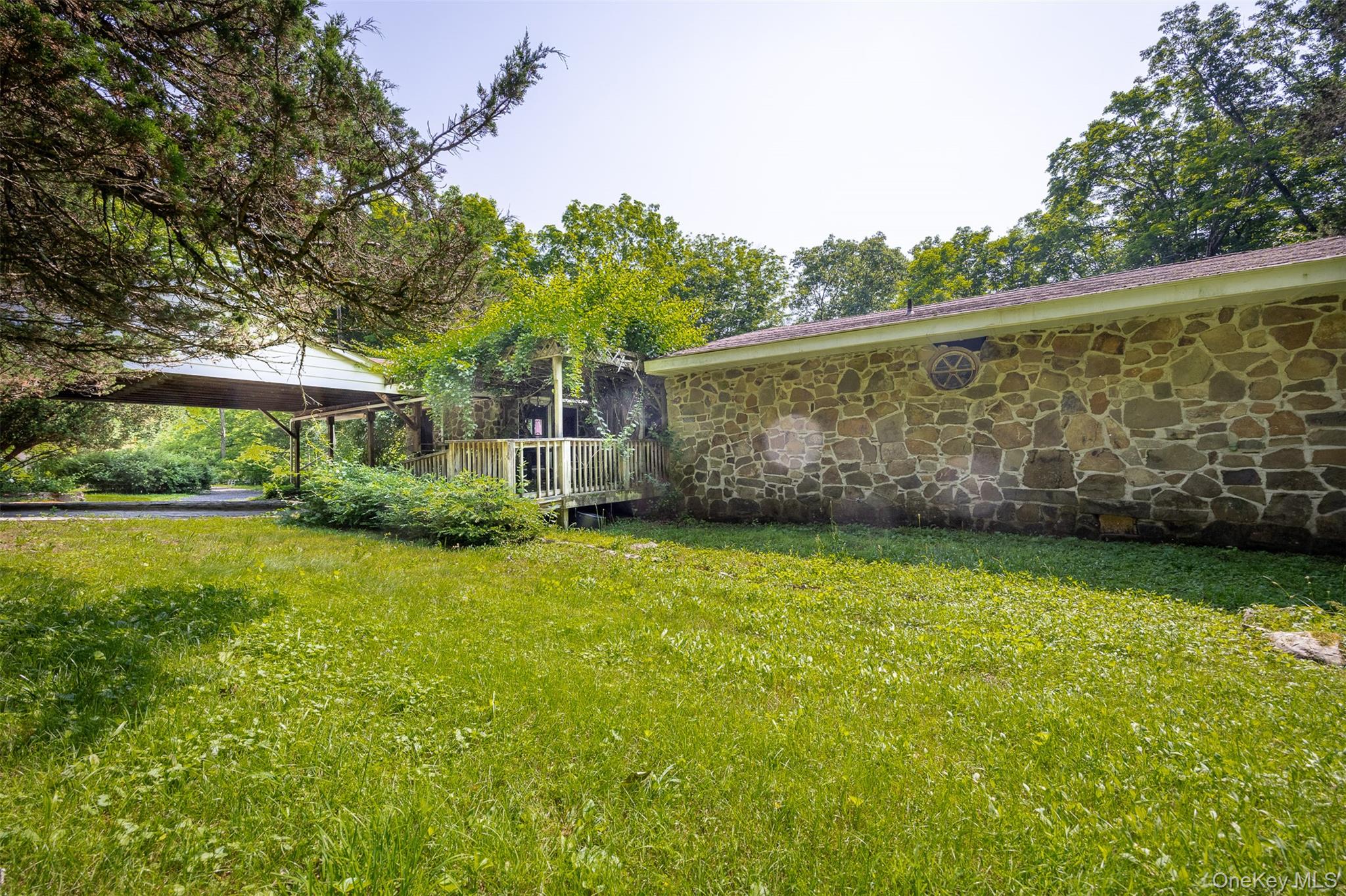 660 N Chodikee Lake Road, Highland, NY 12528