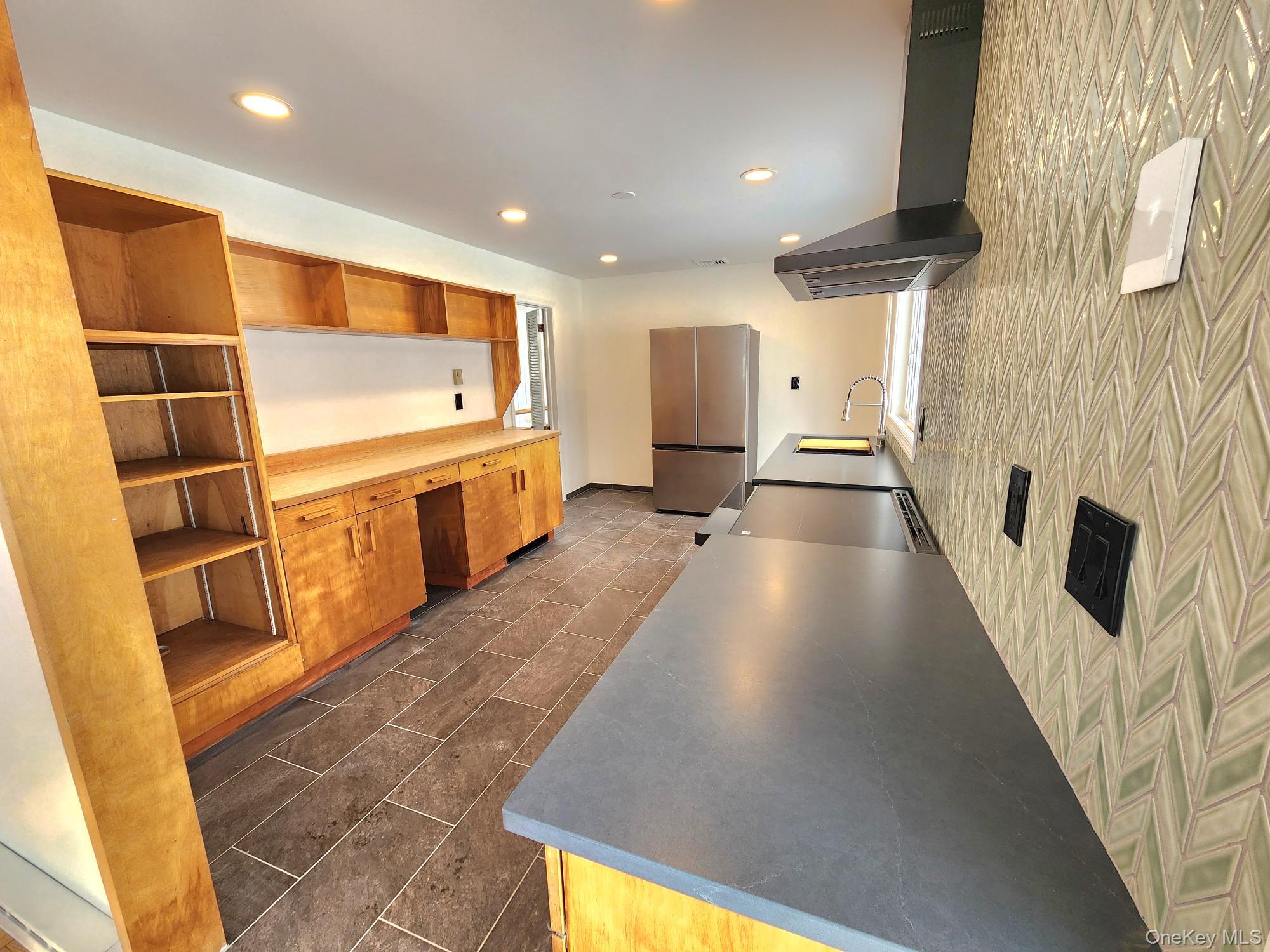 568 River Road, Rhinebeck, NY 12572