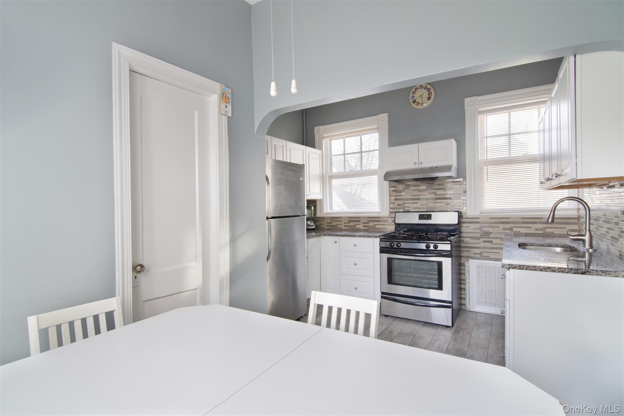 262 N Fulton Avenue, Fleetwood, NY 10552