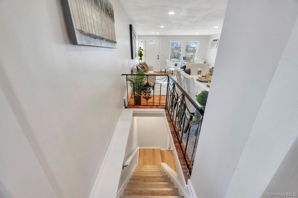 63 Beech Avenue, Farmingville, NY 11738