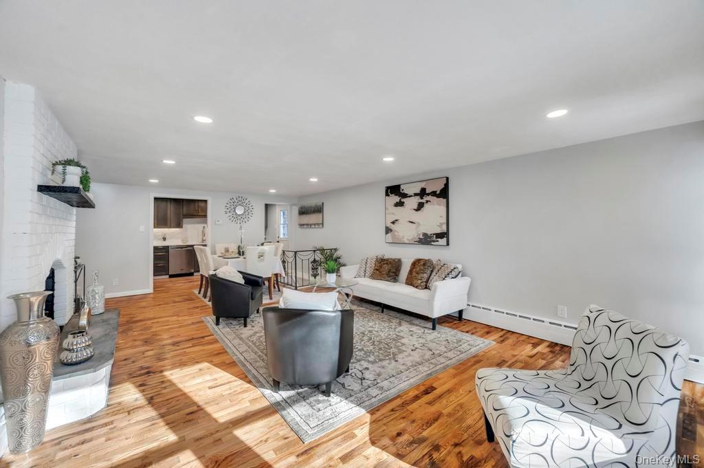 63 Beech Avenue, Farmingville, NY 11738