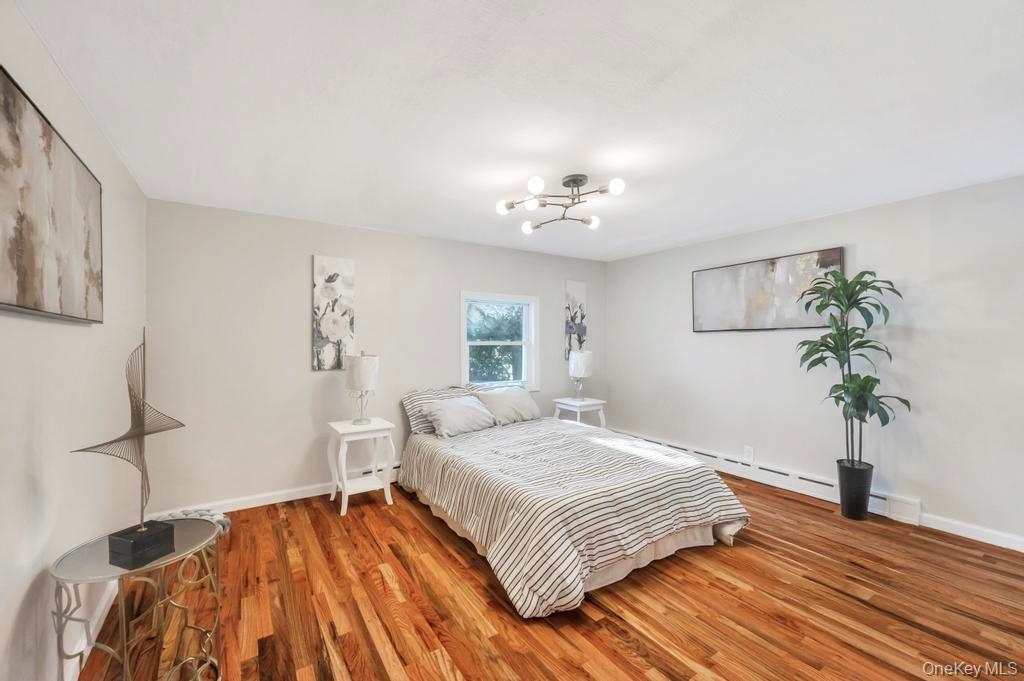 63 Beech Avenue, Farmingville, NY 11738