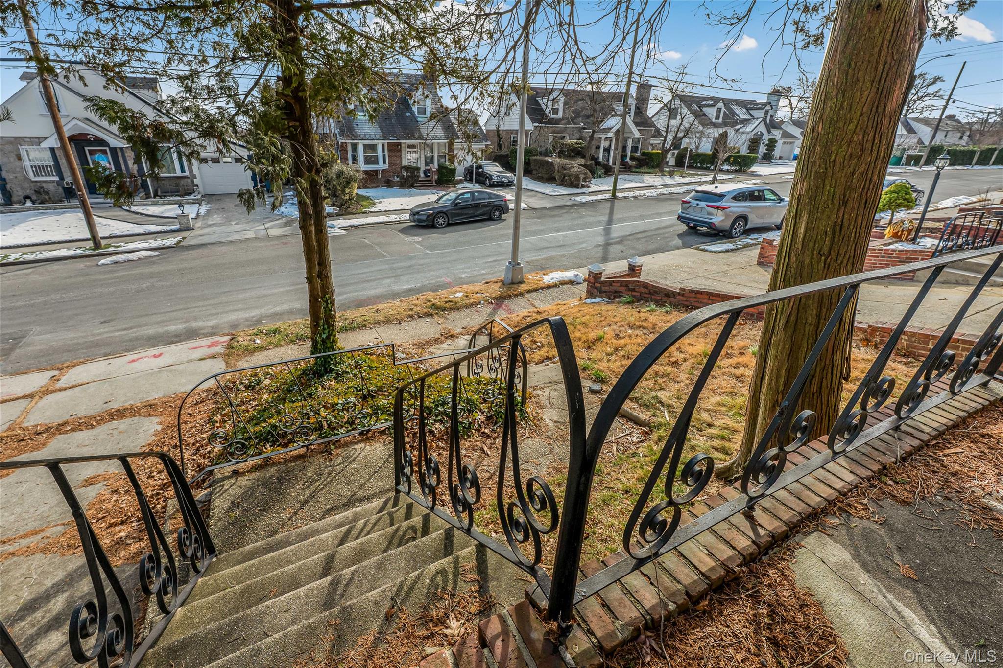 21647 Sawyer Avenue, Queens Village, NY 11427