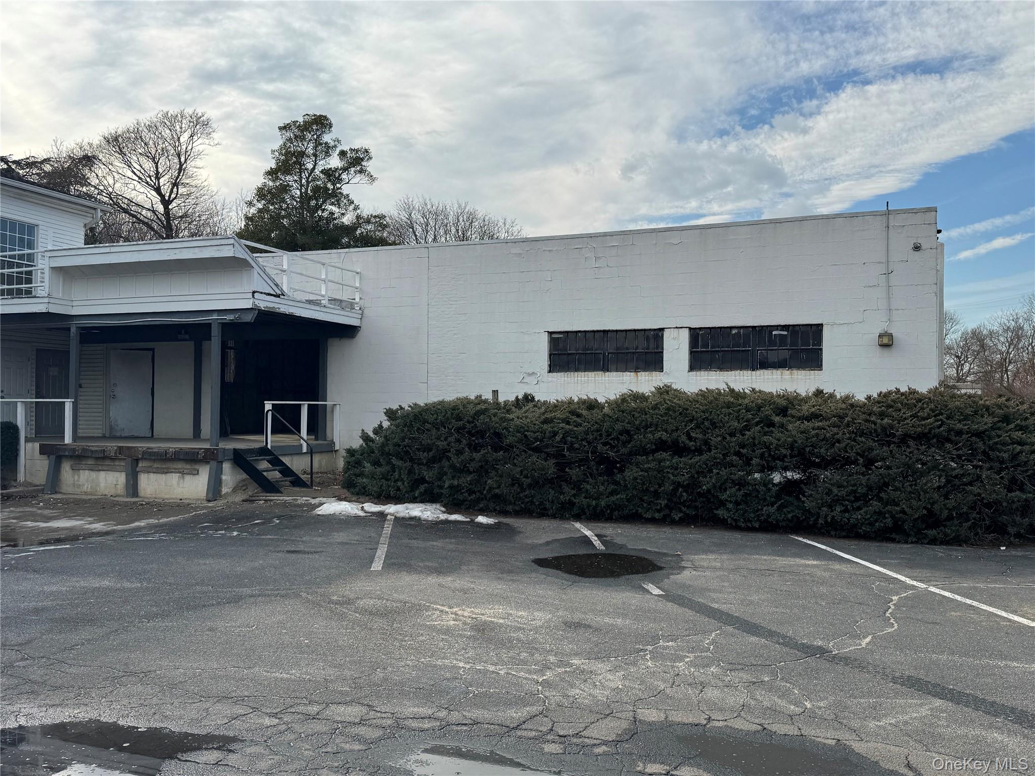 32 Chichester Avenue, Center Moriches, NY 11934