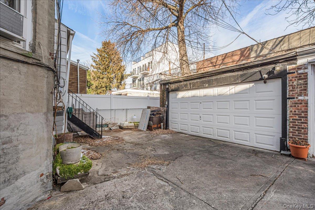 333 East 26 Street, Brooklyn, NY 11226