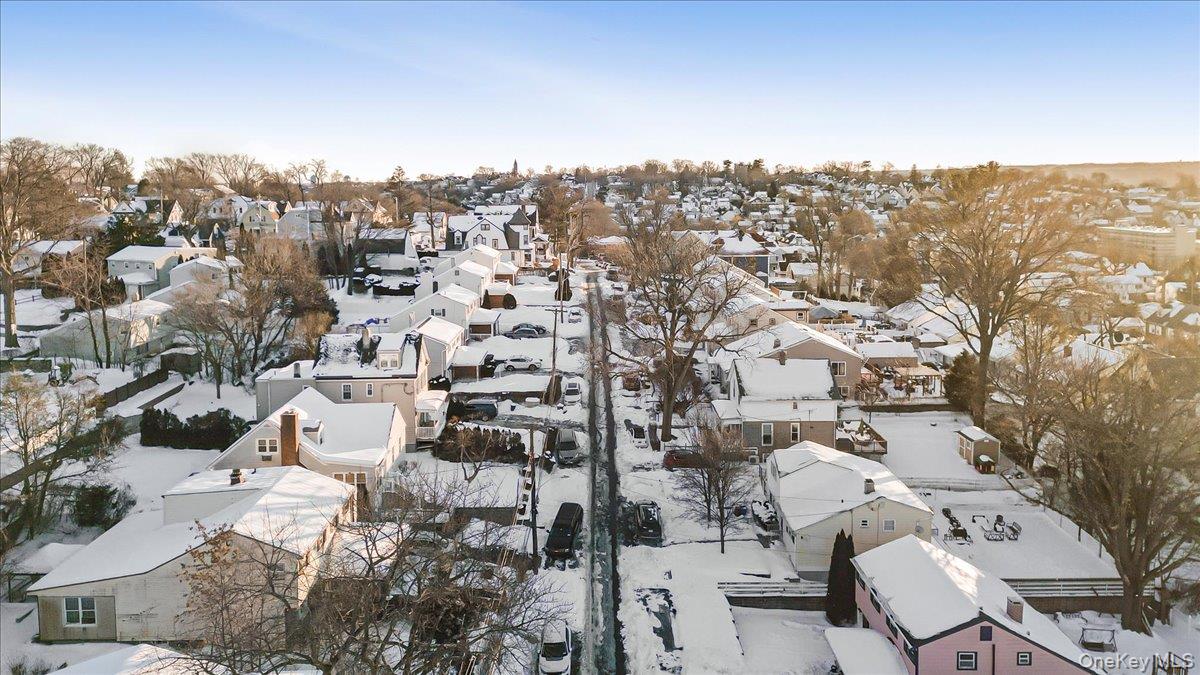 72 Park ave Terrace, Yonkers, NY 10703