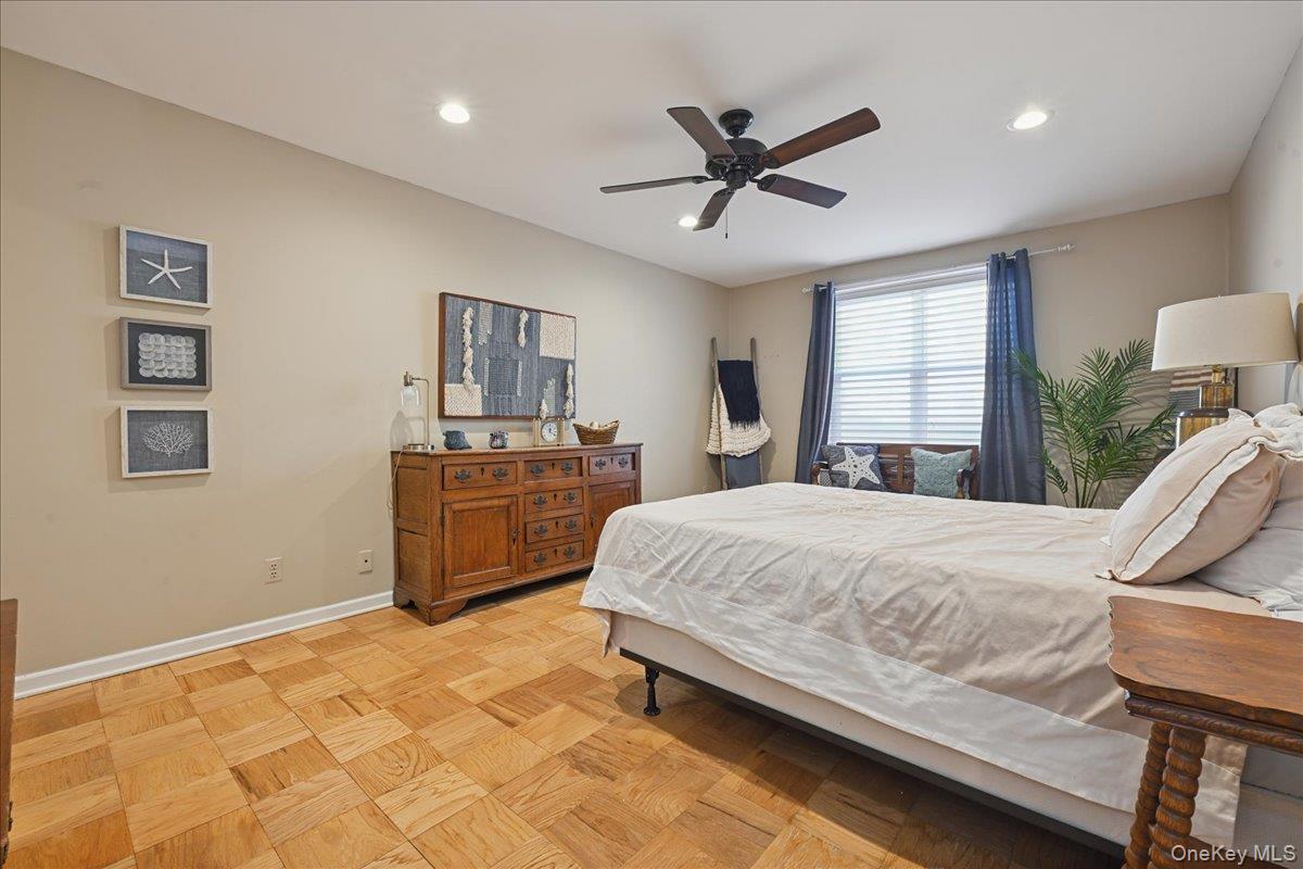 700 Shore Road # 4O, Long Beach, NY 11561