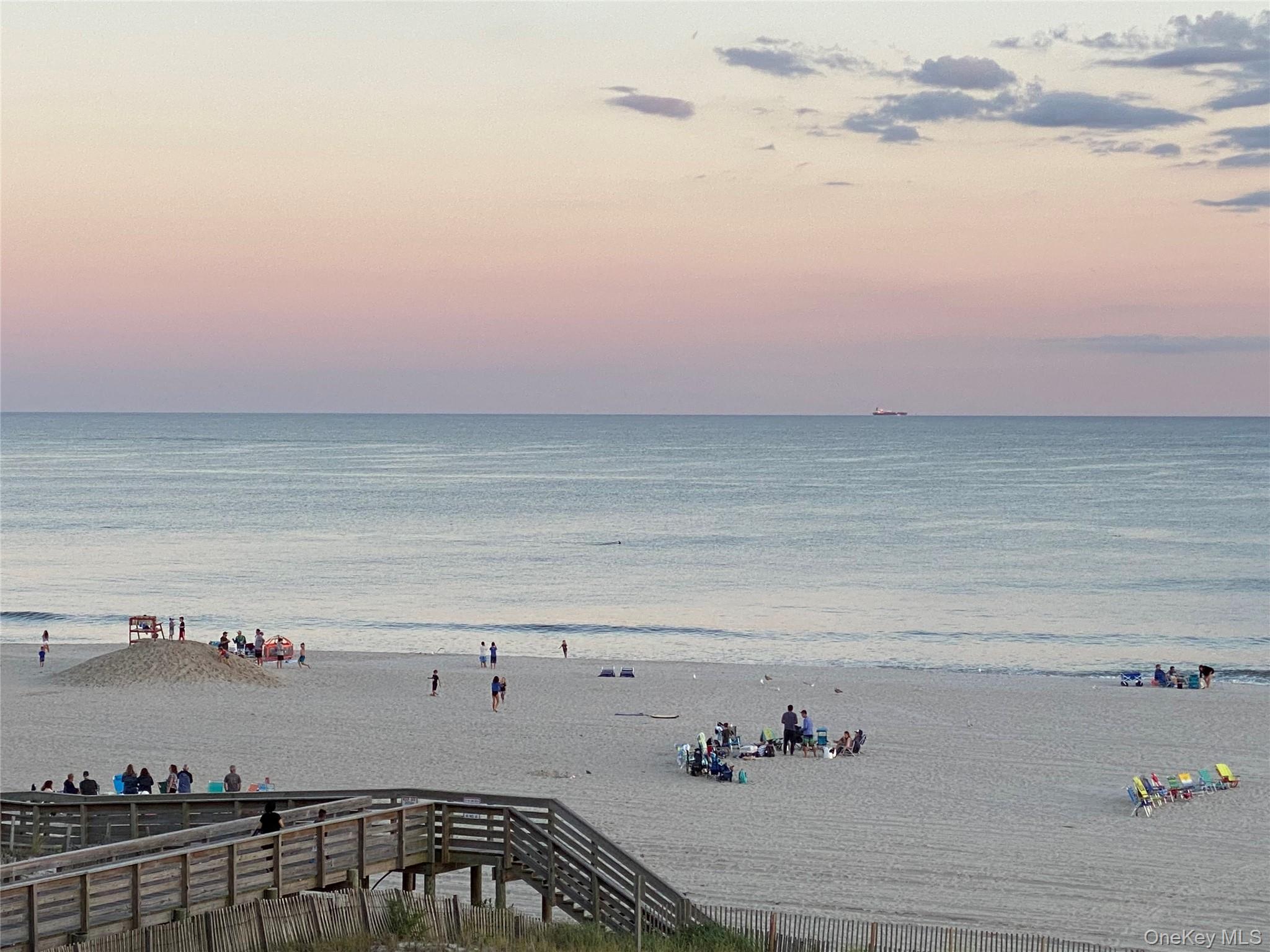 700 Shore Road # 4O, Long Beach, NY 11561