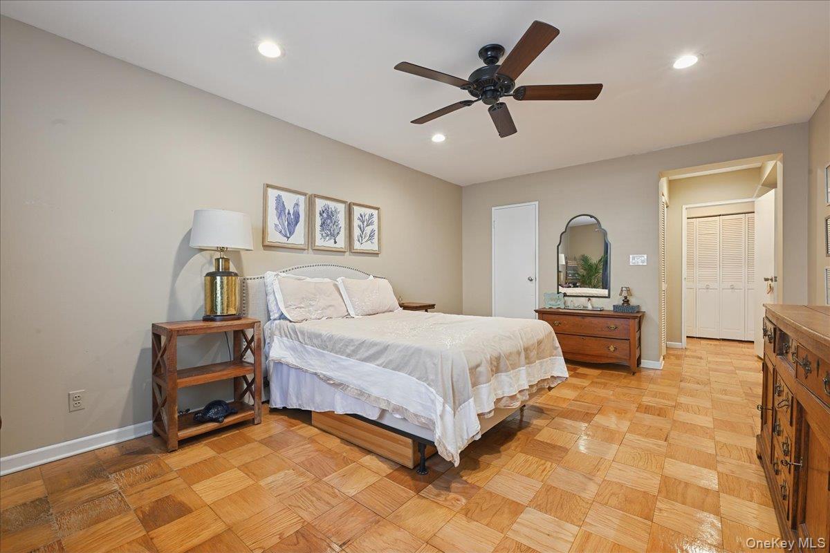 700 Shore Road # 4O, Long Beach, NY 11561