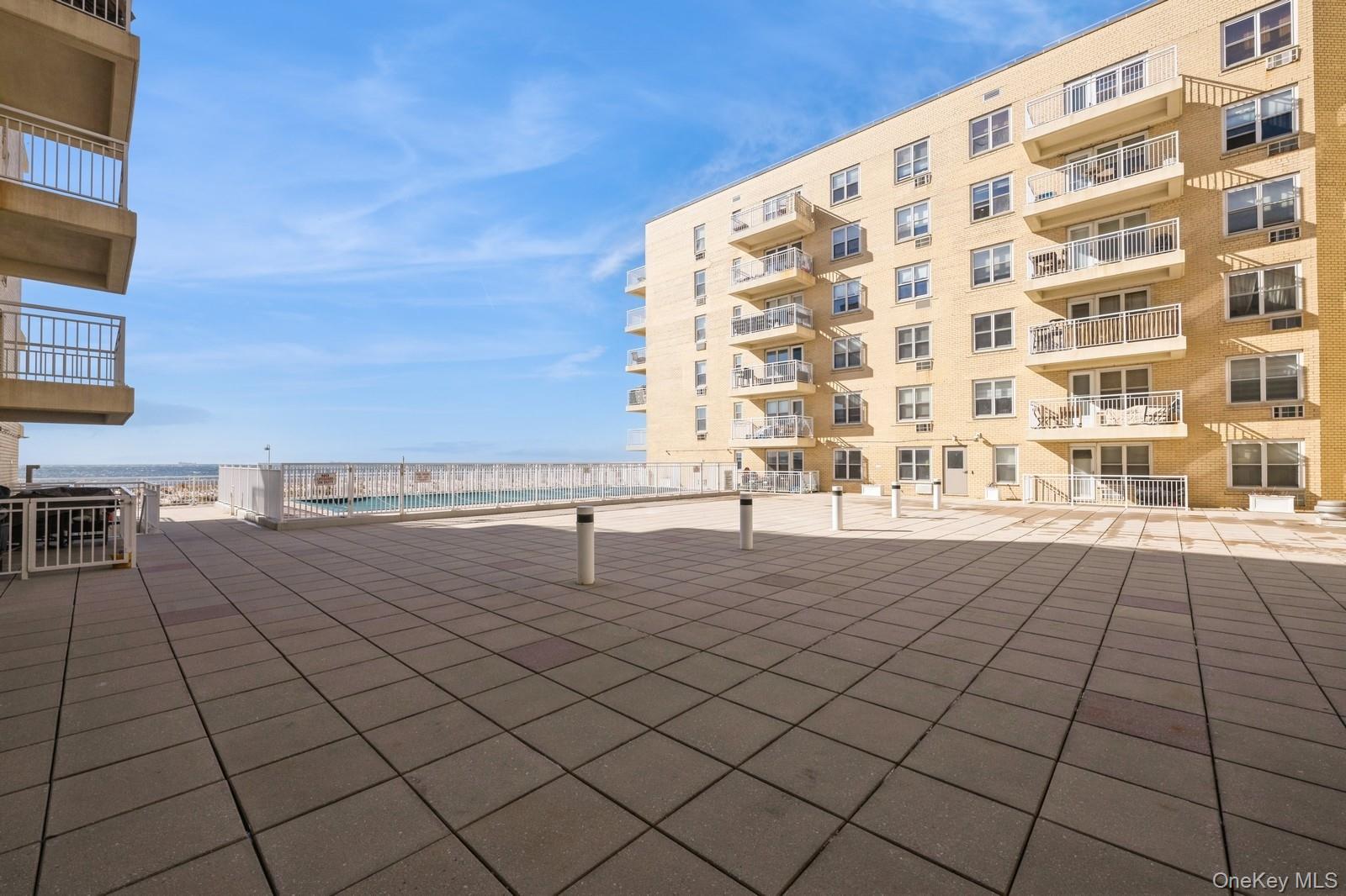 700 Shore Road # 4O, Long Beach, NY 11561