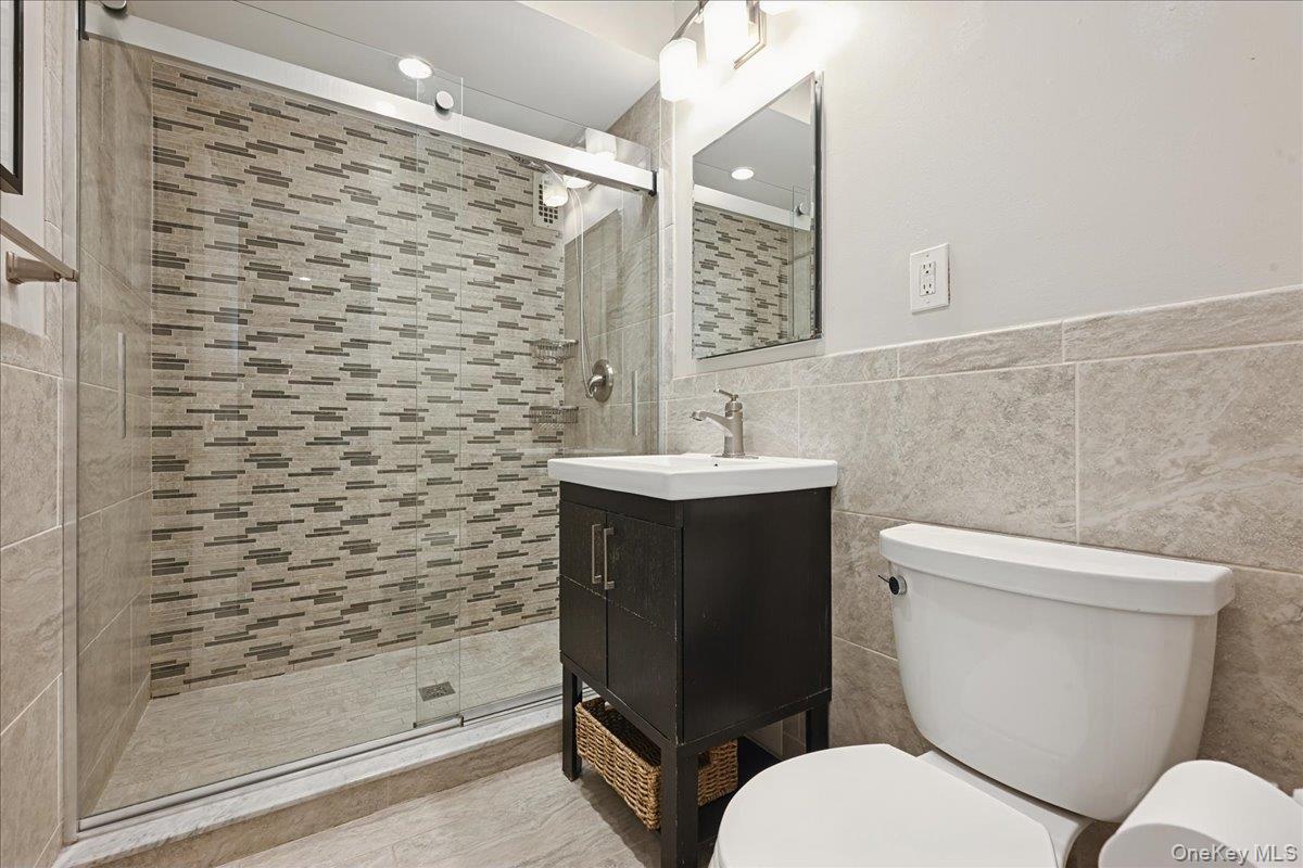 700 Shore Road # 4O, Long Beach, NY 11561