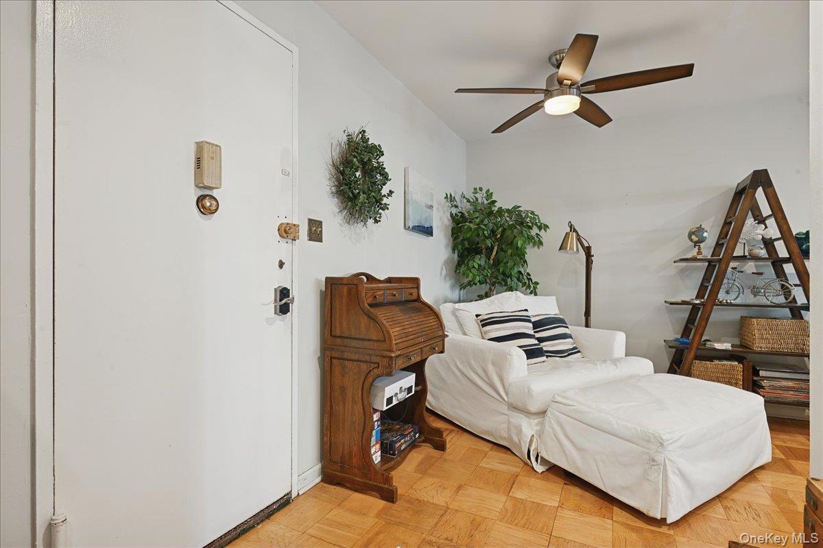 700 Shore Road # 4O, Long Beach, NY 11561