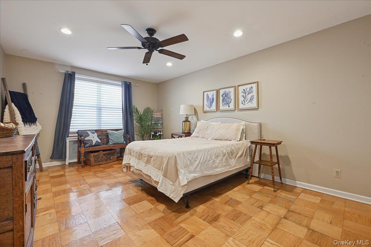 700 Shore Road # 4O, Long Beach, NY 11561