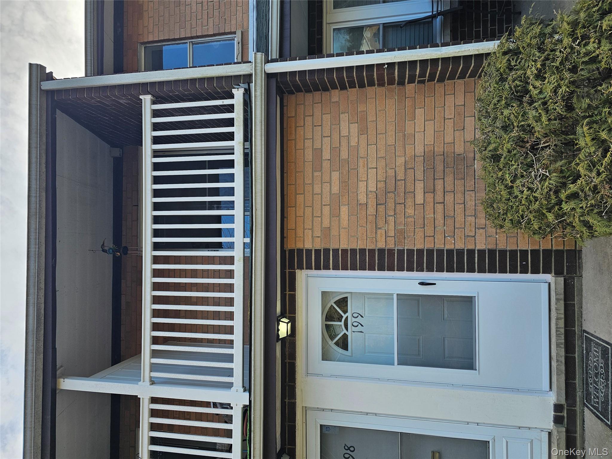 199 Artist Lake Drive, Middle Island, NY 11953