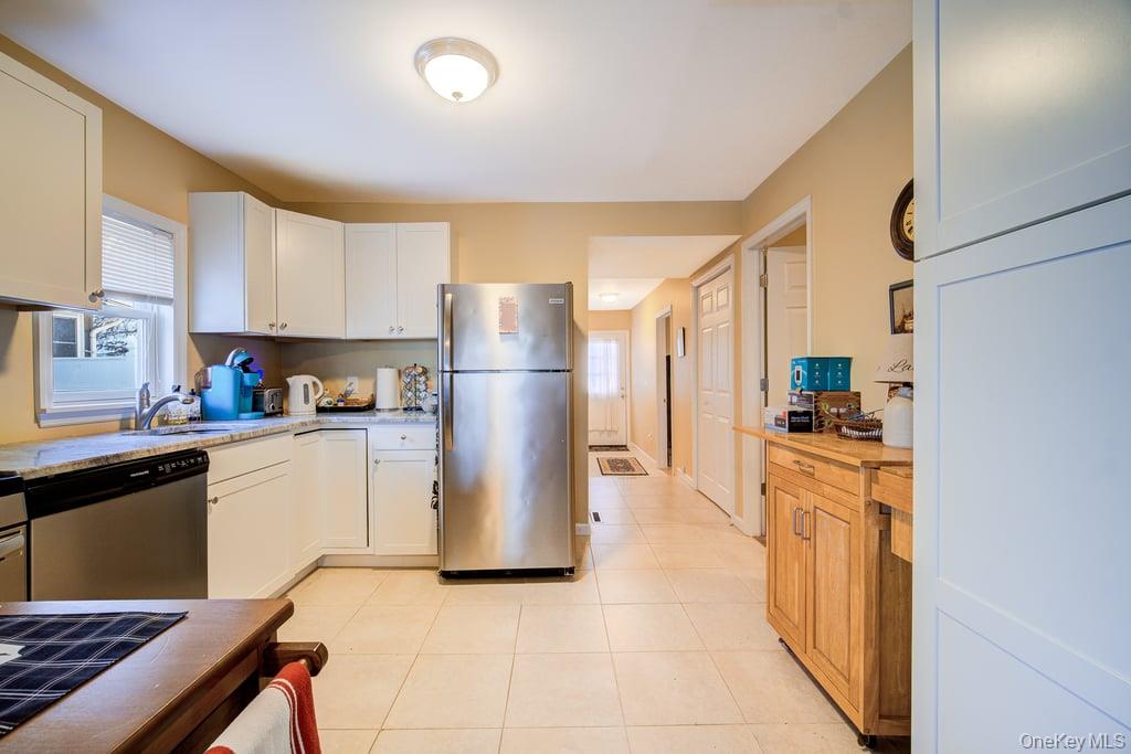 39 Orange Terrace, Middletown, NY 10940