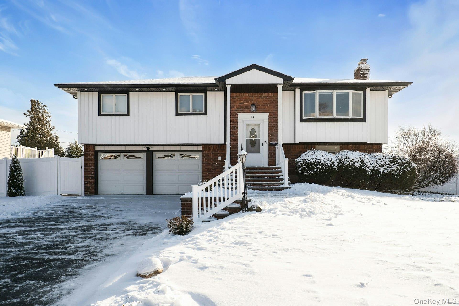 89 Harvest Lane, Commack, NY 11725