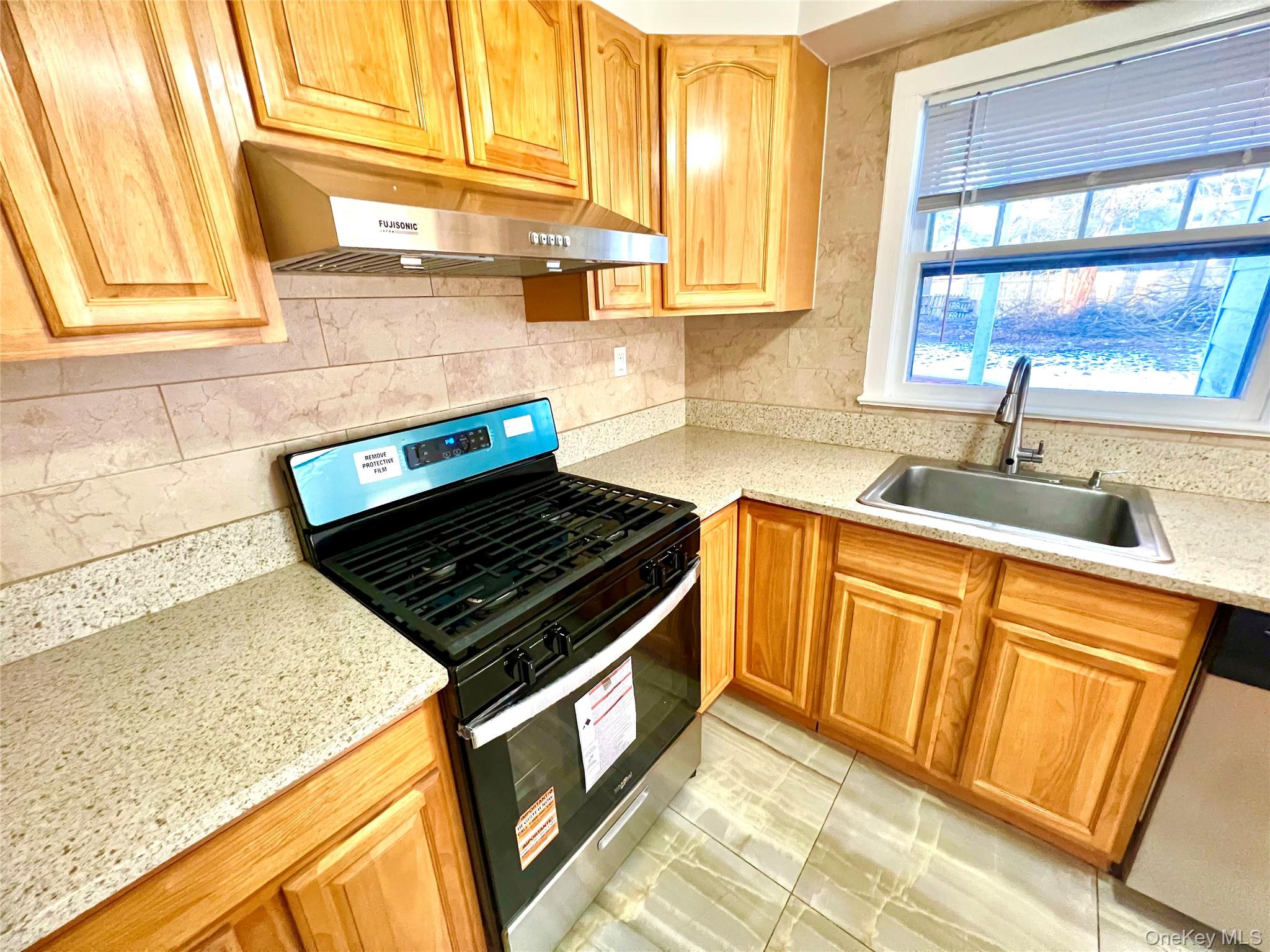 23 Independence Avenue, Middletown, NY 10940