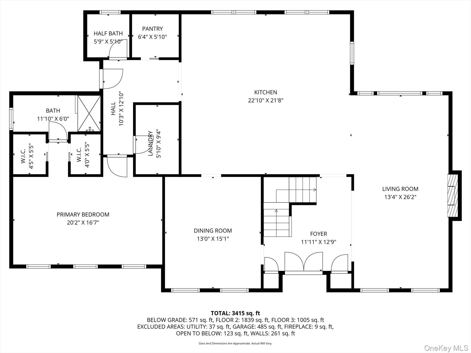 20 Fox Hunt Lane, Cold Spring Harbor, NY 11724