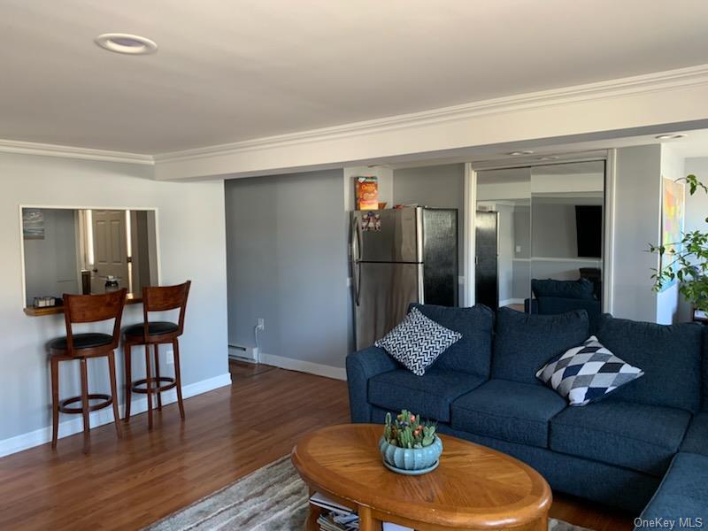 81 Barnes Street, Long Beach, NY 11561