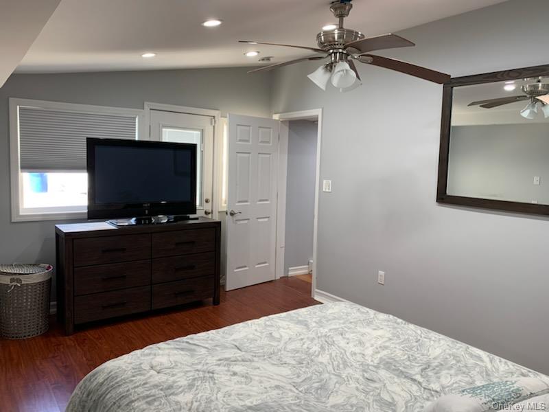 81 Barnes Street, Long Beach, NY 11561