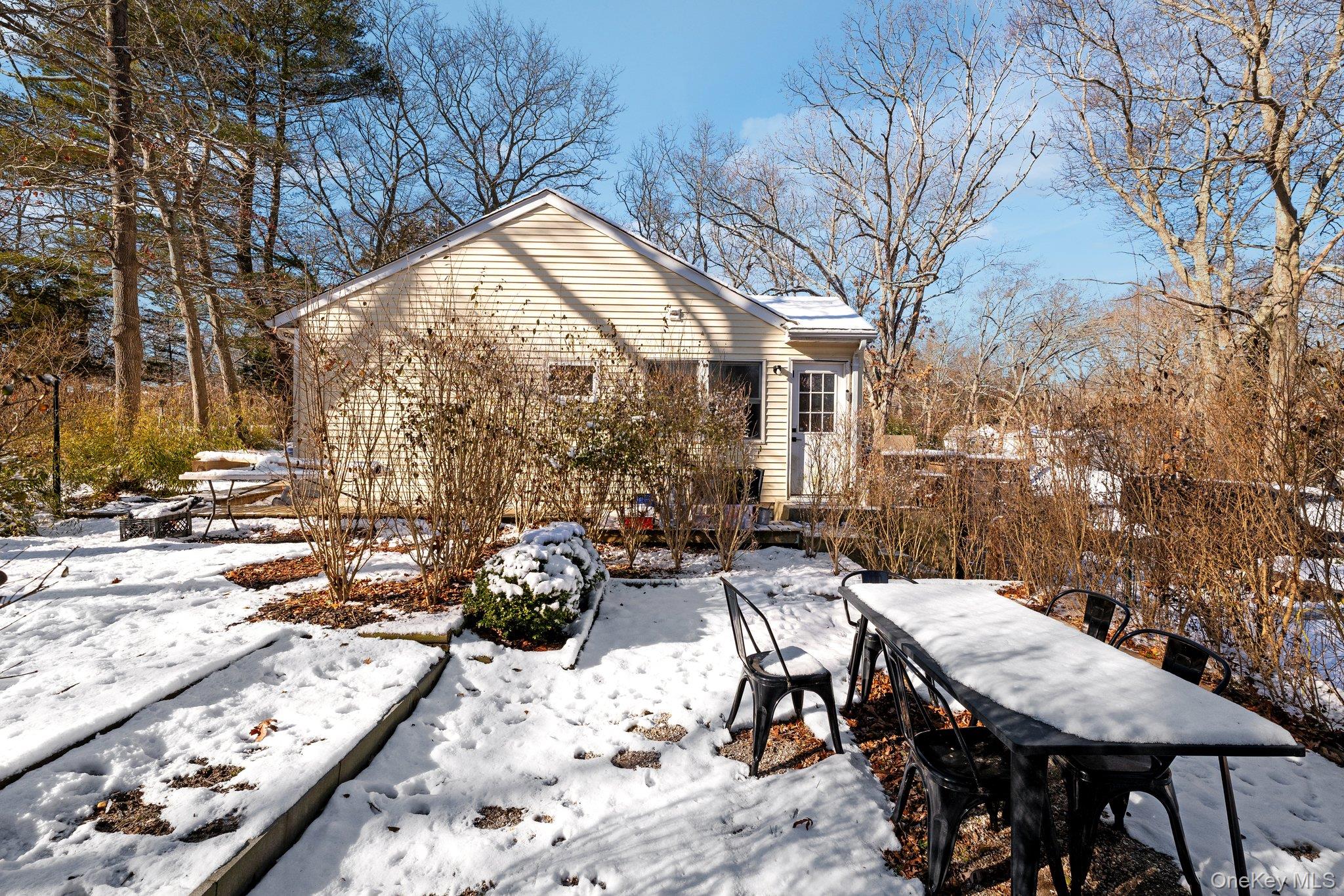 176 Maple Avenue, Flanders, NY 11901