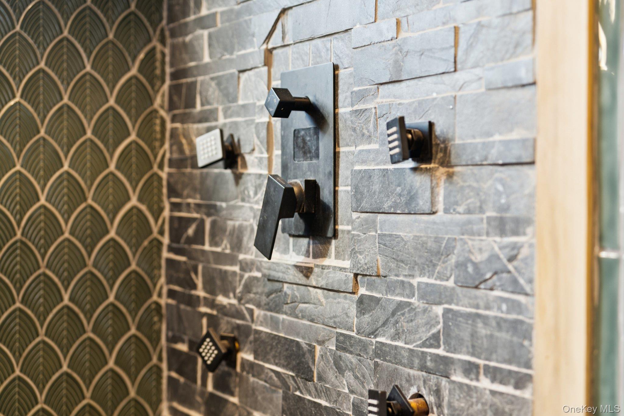 176 Maple Avenue, Flanders, NY 11901