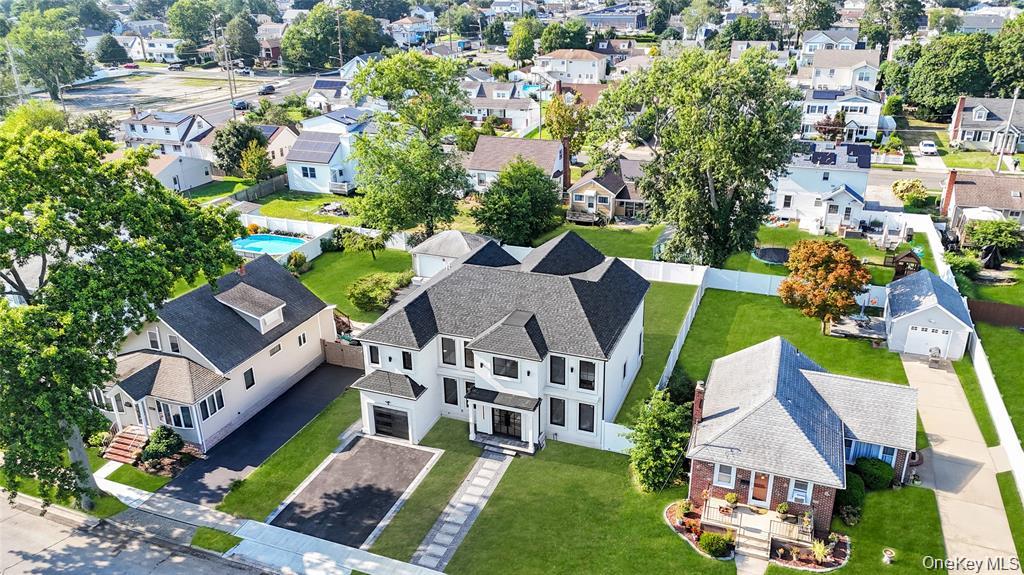 8 Schoolhouse Road, Levittown, NY 11756