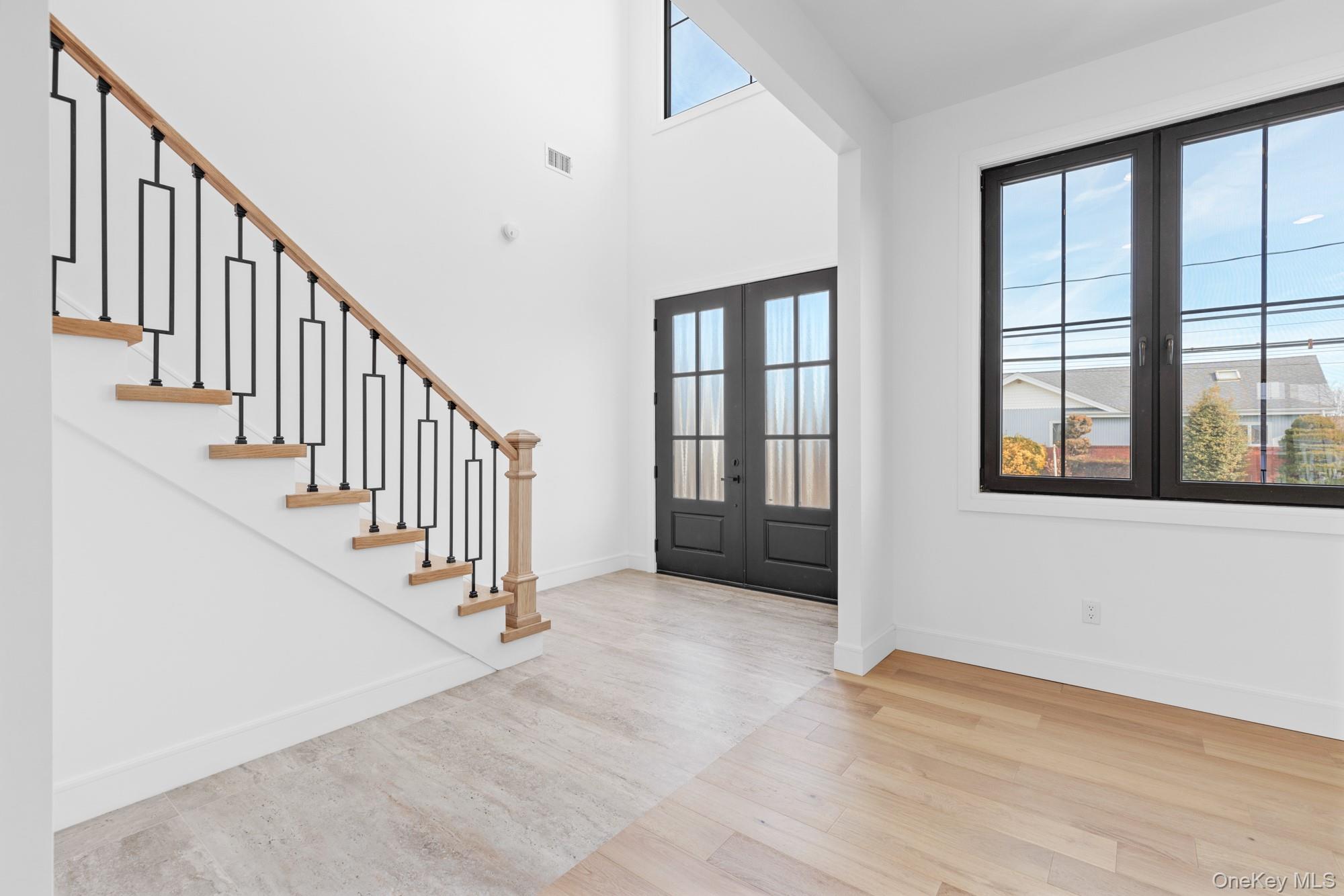 24 Midway Street, Babylon, NY 11702