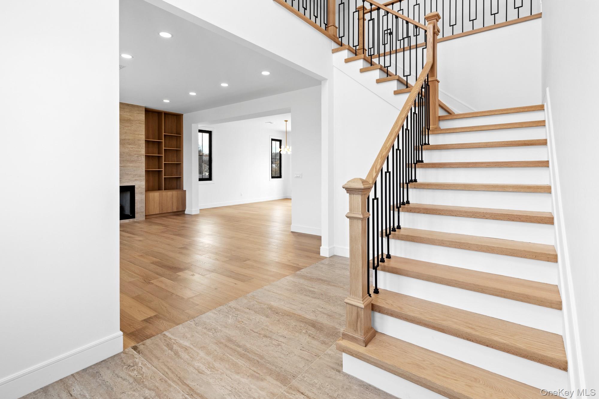 24 Midway Street, Babylon, NY 11702