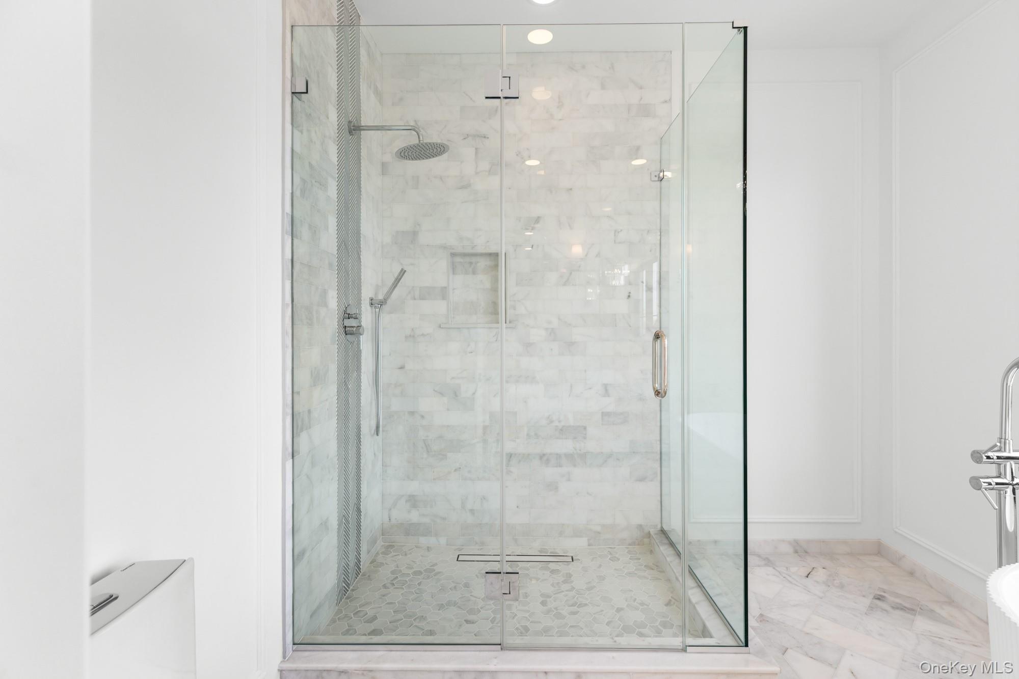 24 Midway Street, Babylon, NY 11702