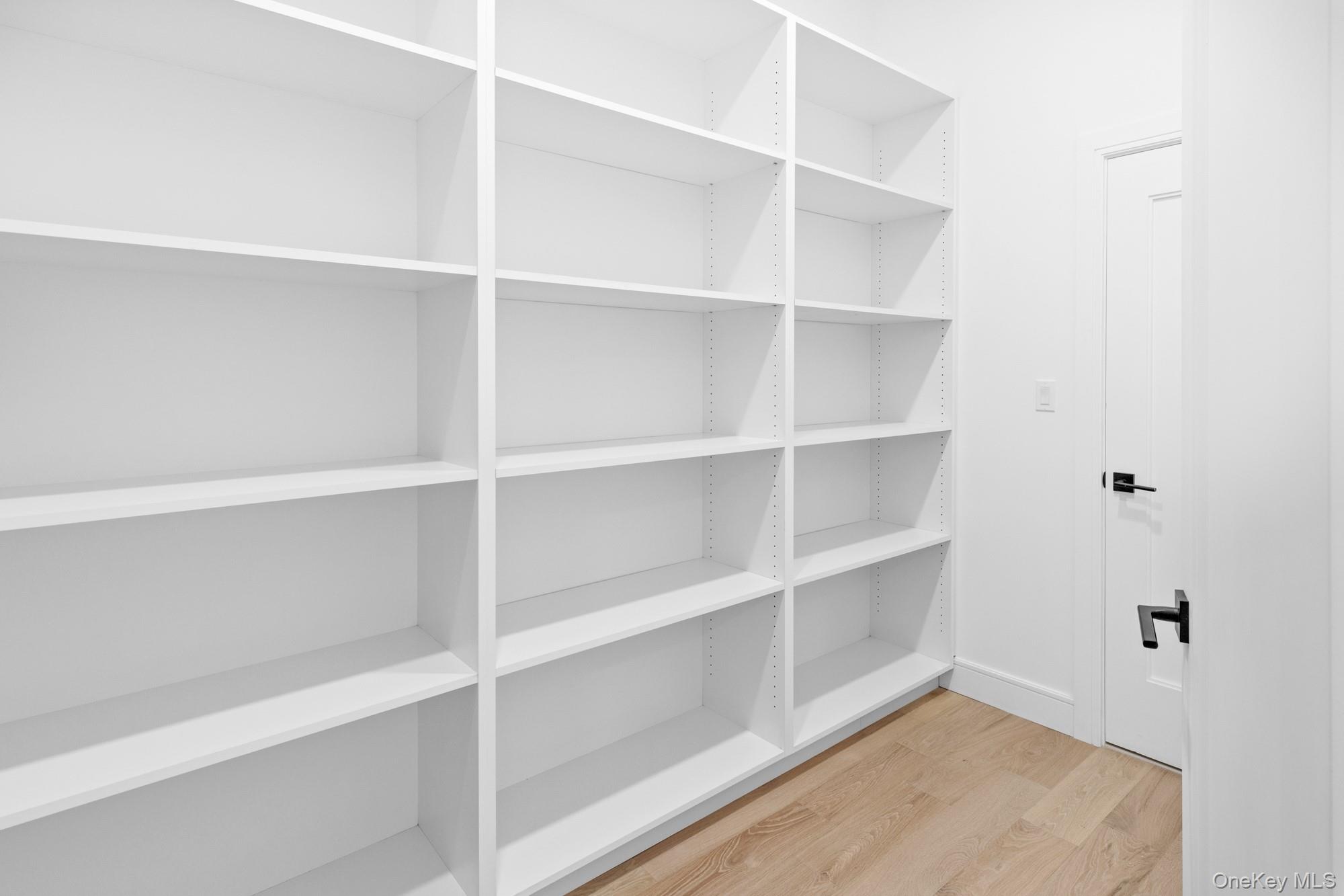 24 Midway Street, Babylon, NY 11702