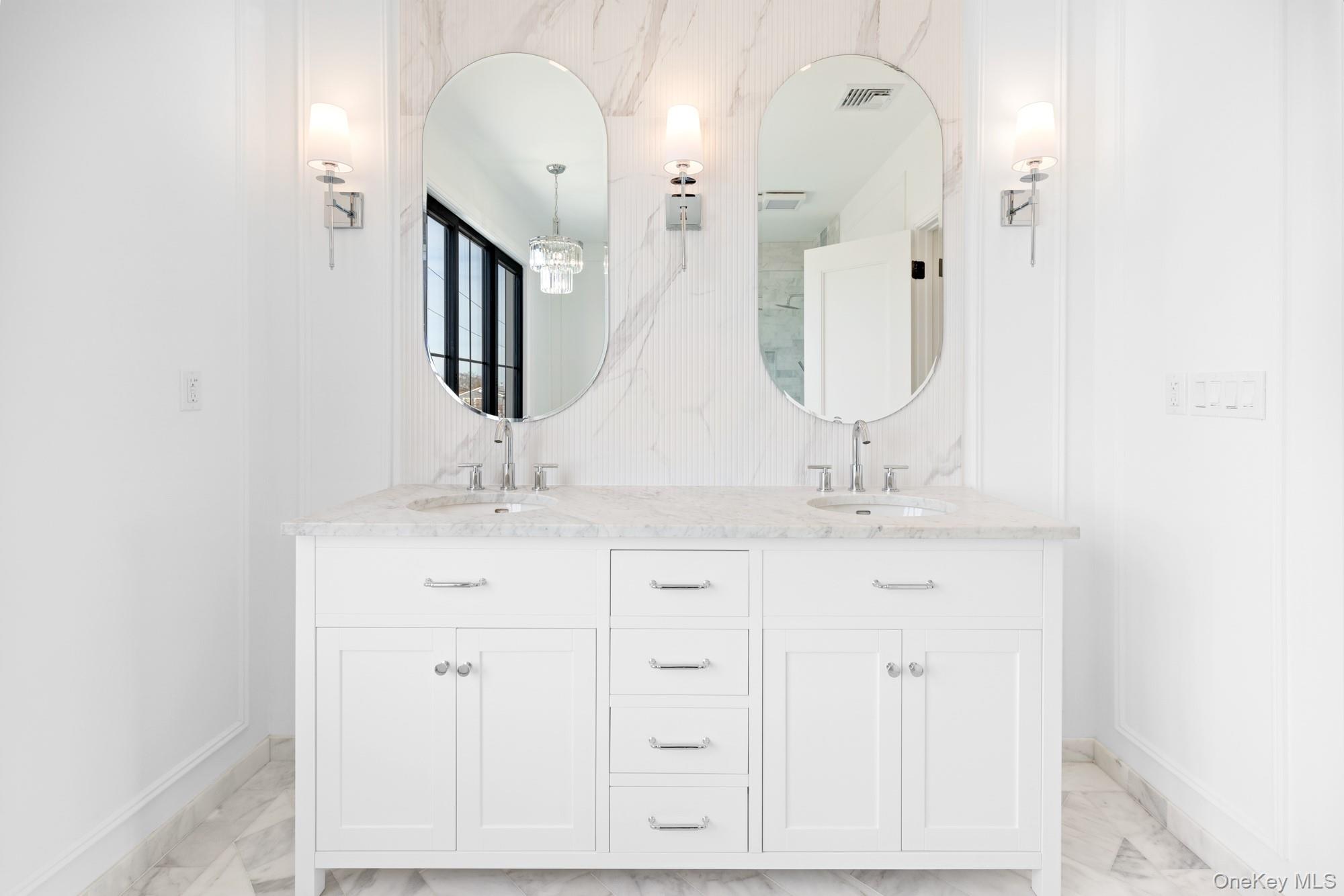 24 Midway Street, Babylon, NY 11702