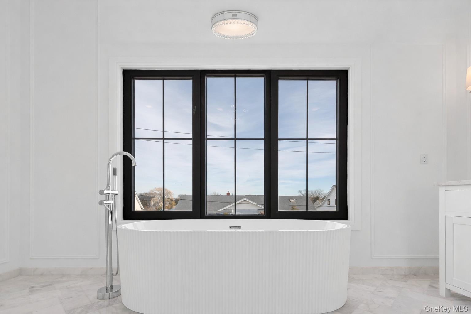 24 Midway Street, Babylon, NY 11702