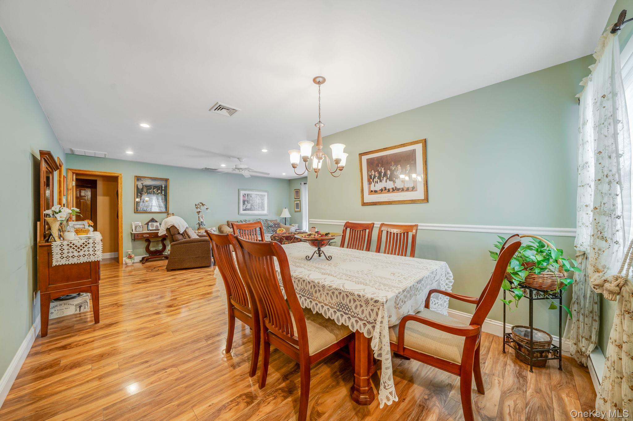 1107 Cabot Court N, Saint James, NY 11780