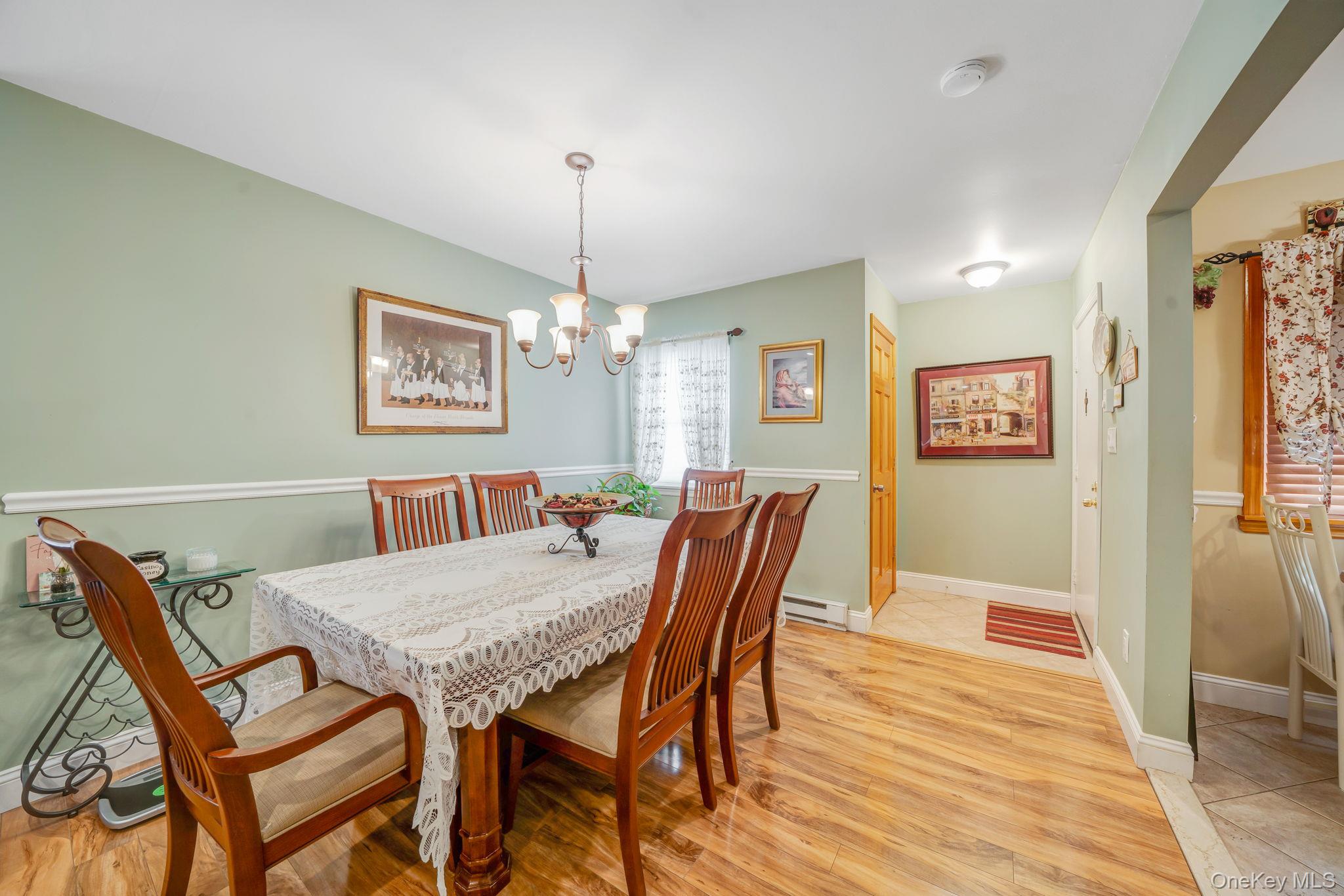 1107 Cabot Court N, Saint James, NY 11780