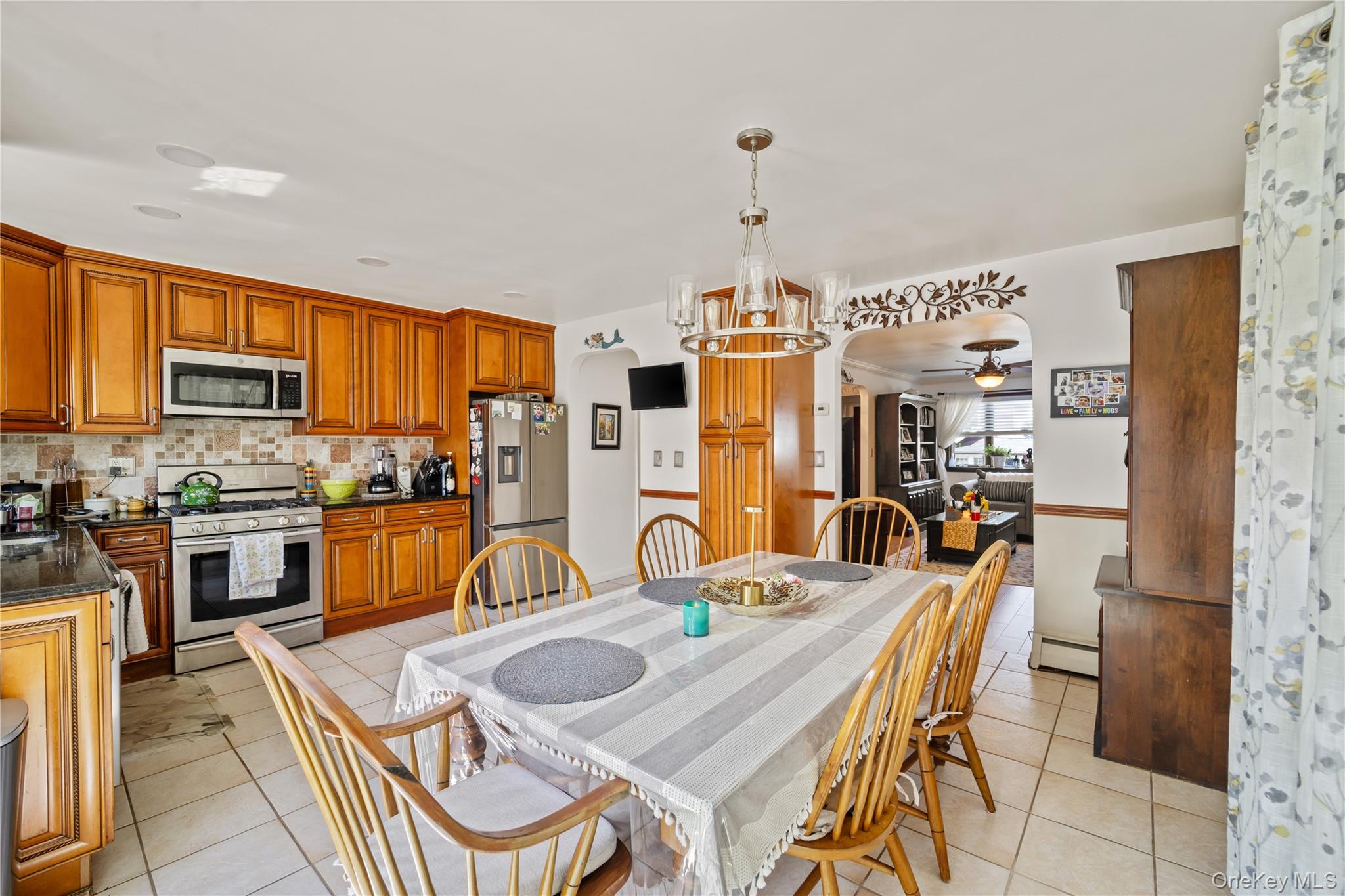 98 Hawkins Street, Bronx, NY 10464