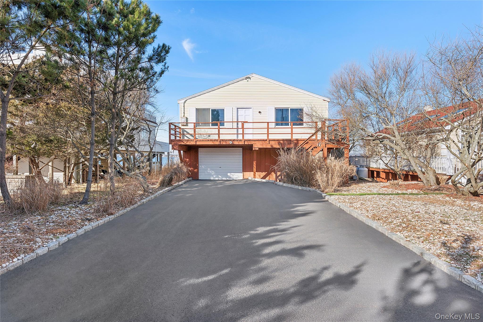 626 Dune Road, Westhampton Beach, NY 11978