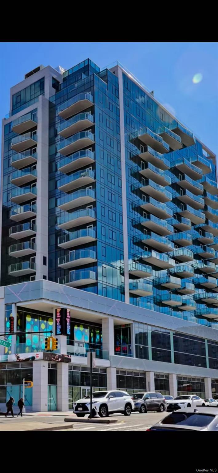 13336 37th Avenue # 6F, Flushing, NY 11354