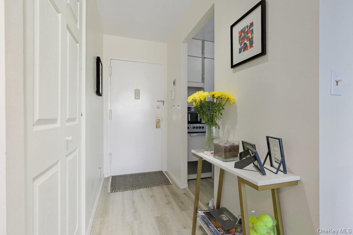 2 Richmond Road # 5E, Lido Beach, NY 11561