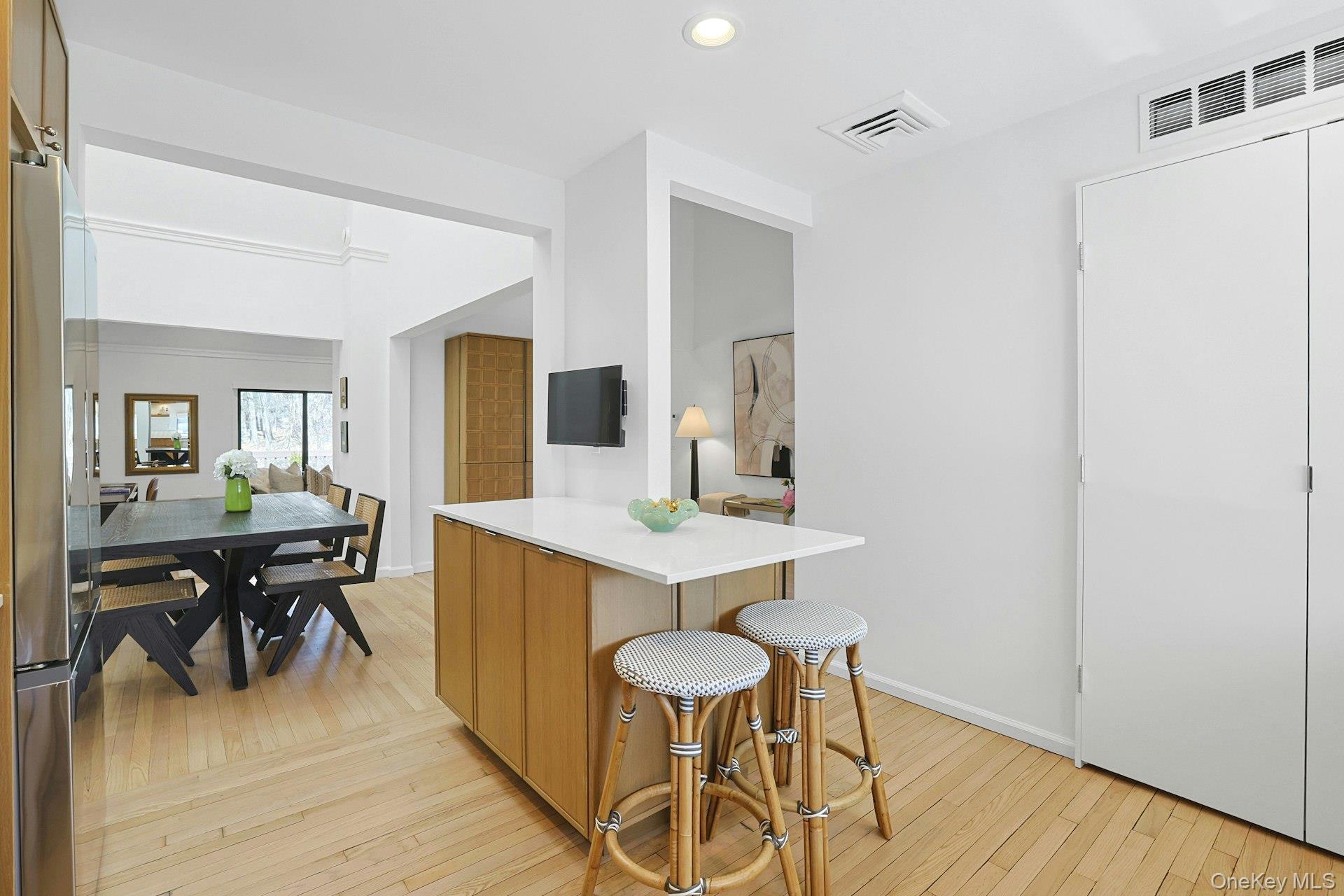 72 Quail Close, Irvington, NY 10533