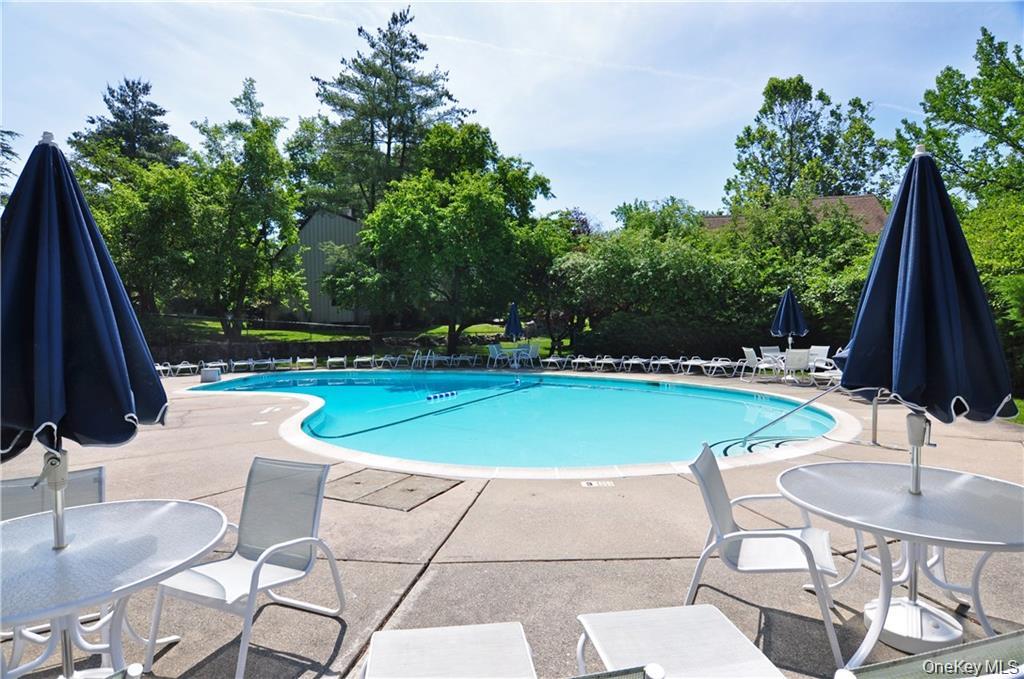 72 Quail Close, Irvington, NY 10533