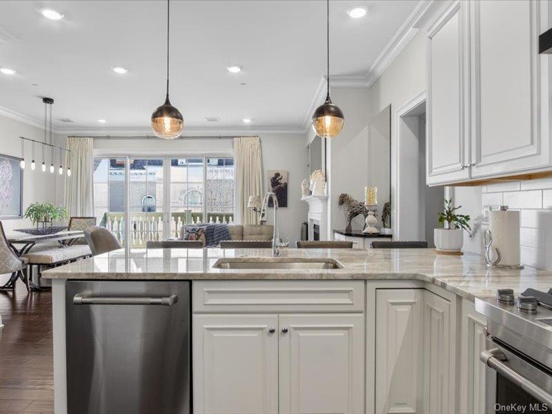 46 Union Avenue # # 205, Call Listing Agent, NY 12866