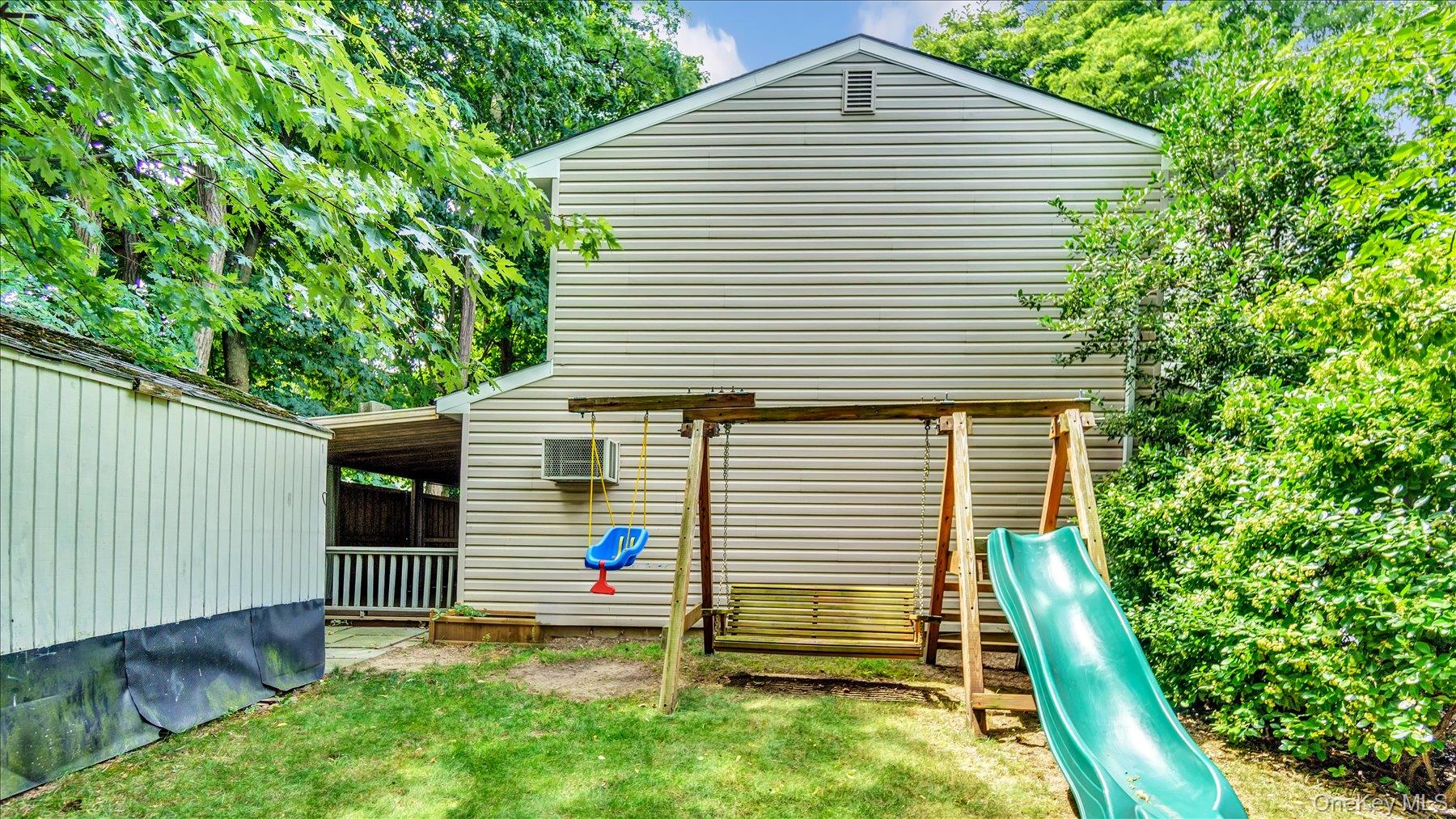 3 Altamont Avenue, Sea Cliff, NY 11579