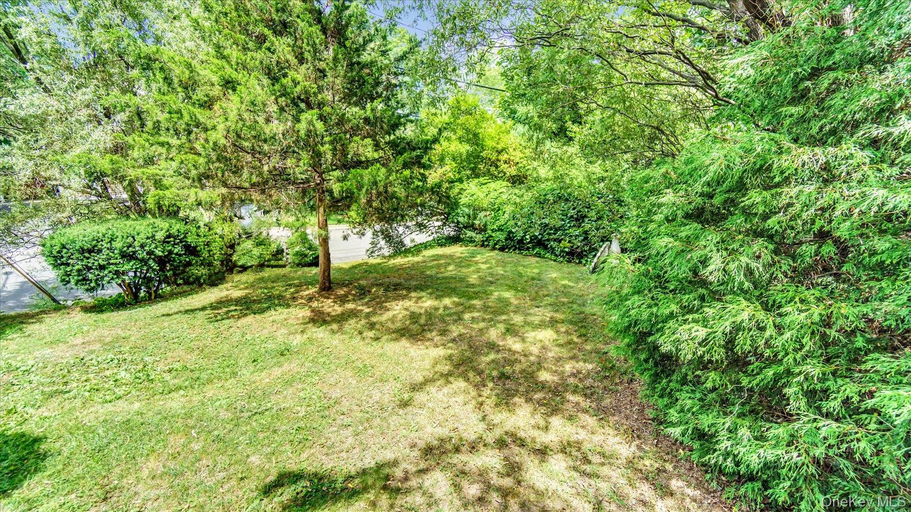 3 Altamont Avenue, Sea Cliff, NY 11579