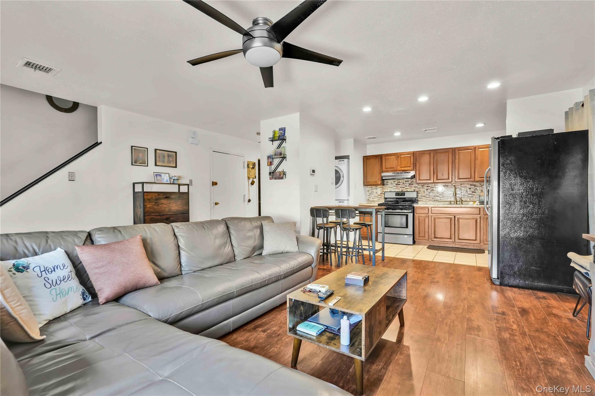 785 E 160th Street # 2B, Bronx, NY 10456